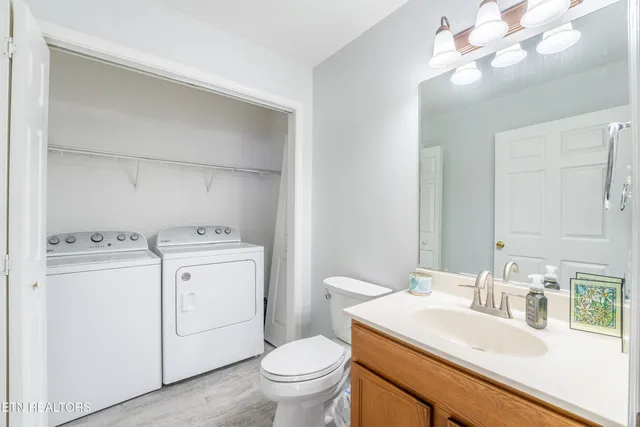 $220,000 | 908 Micro Way, Knoxville, TN 37912