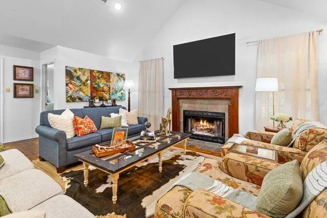 $3,500 | 501 Mulberry Street, Buffalo Gap, TX 79508