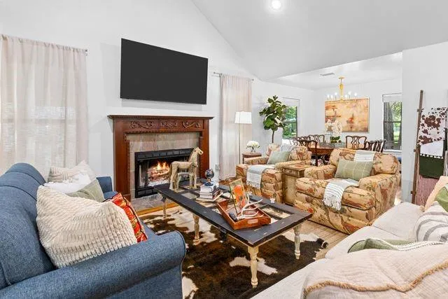 $3,500 | 501 Mulberry Street, Buffalo Gap, TX 79508