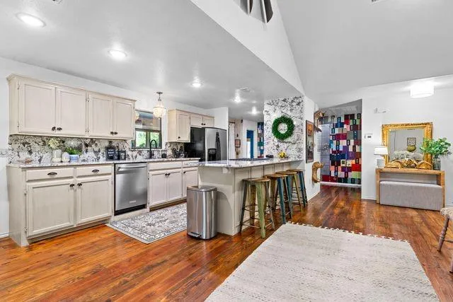 $3,500 | 501 Mulberry Street, Buffalo Gap, TX 79508