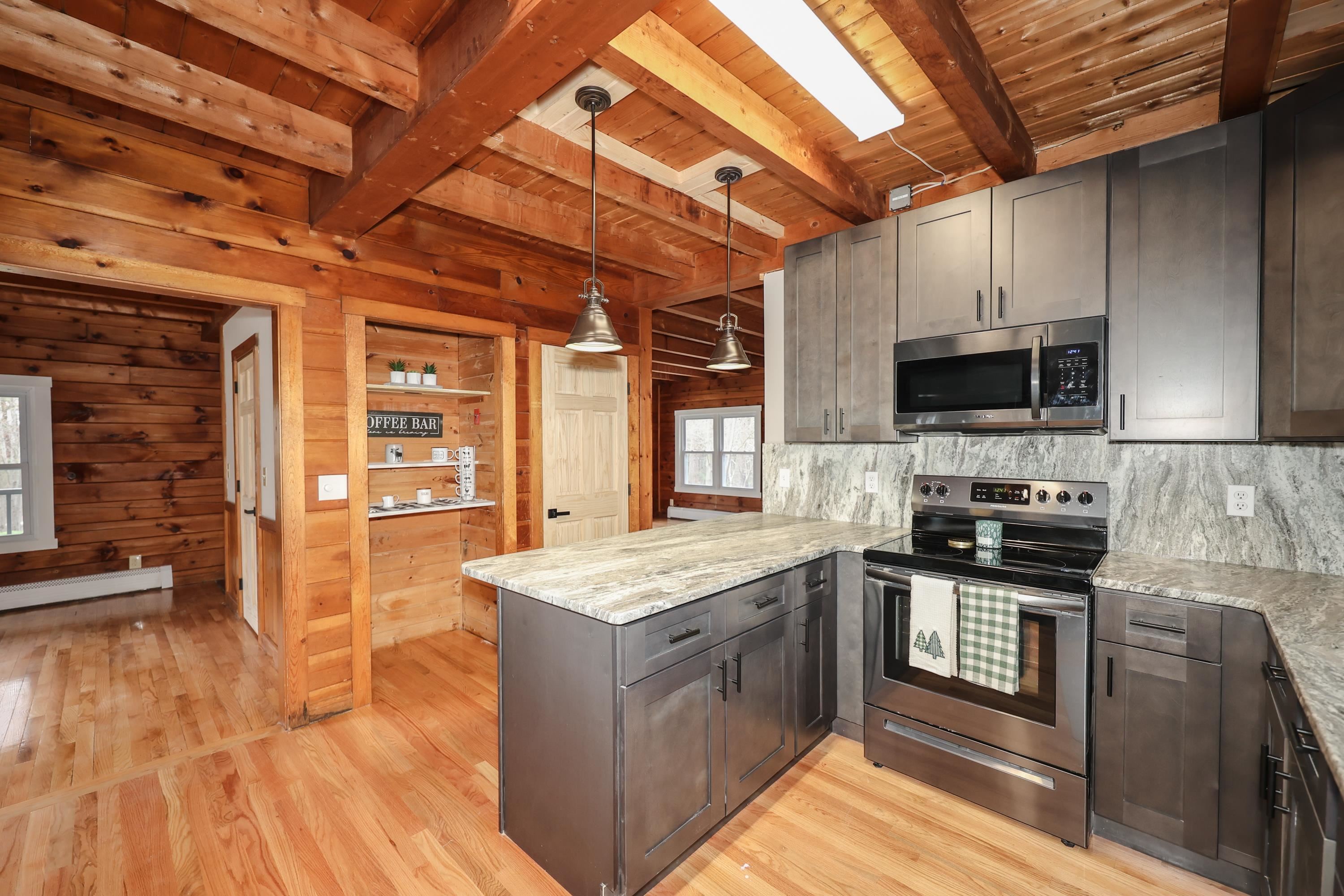 22 Pleasant Hill Road Deerfield, NH 03037 - Photo 12 of 40