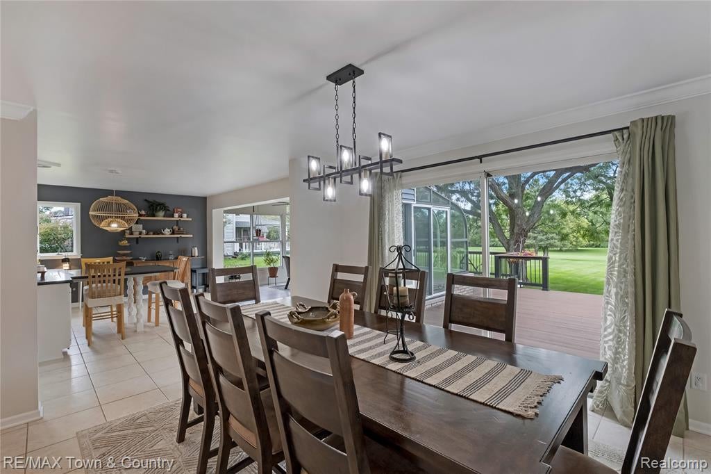 7492 East River Road Flushing, MI 48433 - Photo 11 of 71 Gallery Image 11