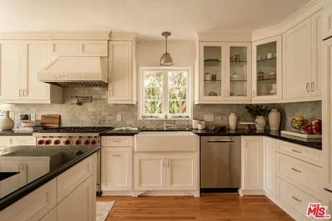$3,999,000 | 12229 Dunoon Lane, Los Angeles, CA 90049