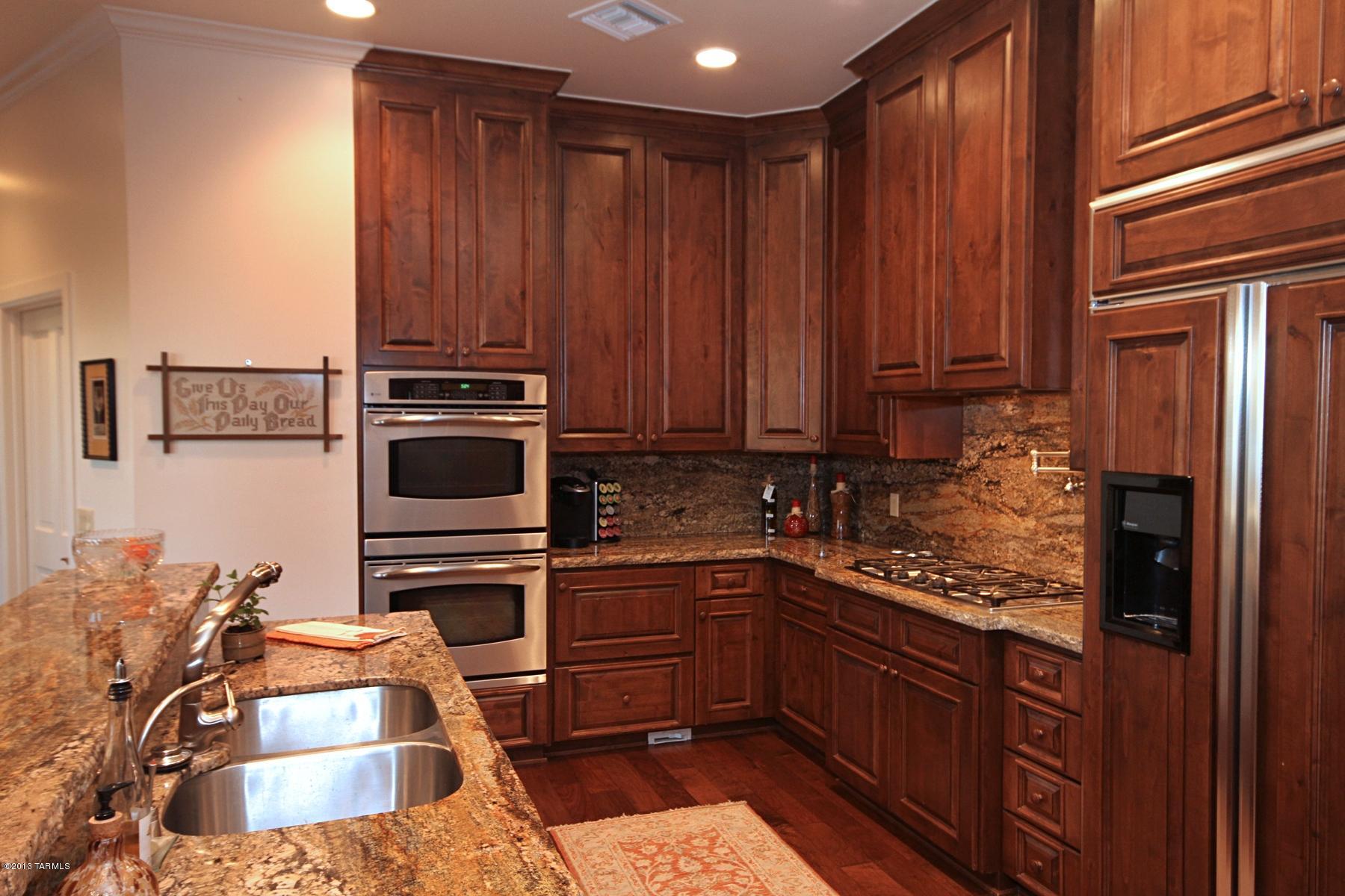 1001 East Magee Road Tucson, AZ 85718 - Photo 14 of 44 Gallery Image 14