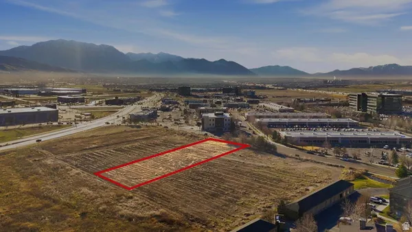 $869,980 | 2102 West Sam White Lane, Unit 2, Pleasant Grove, UT 84062