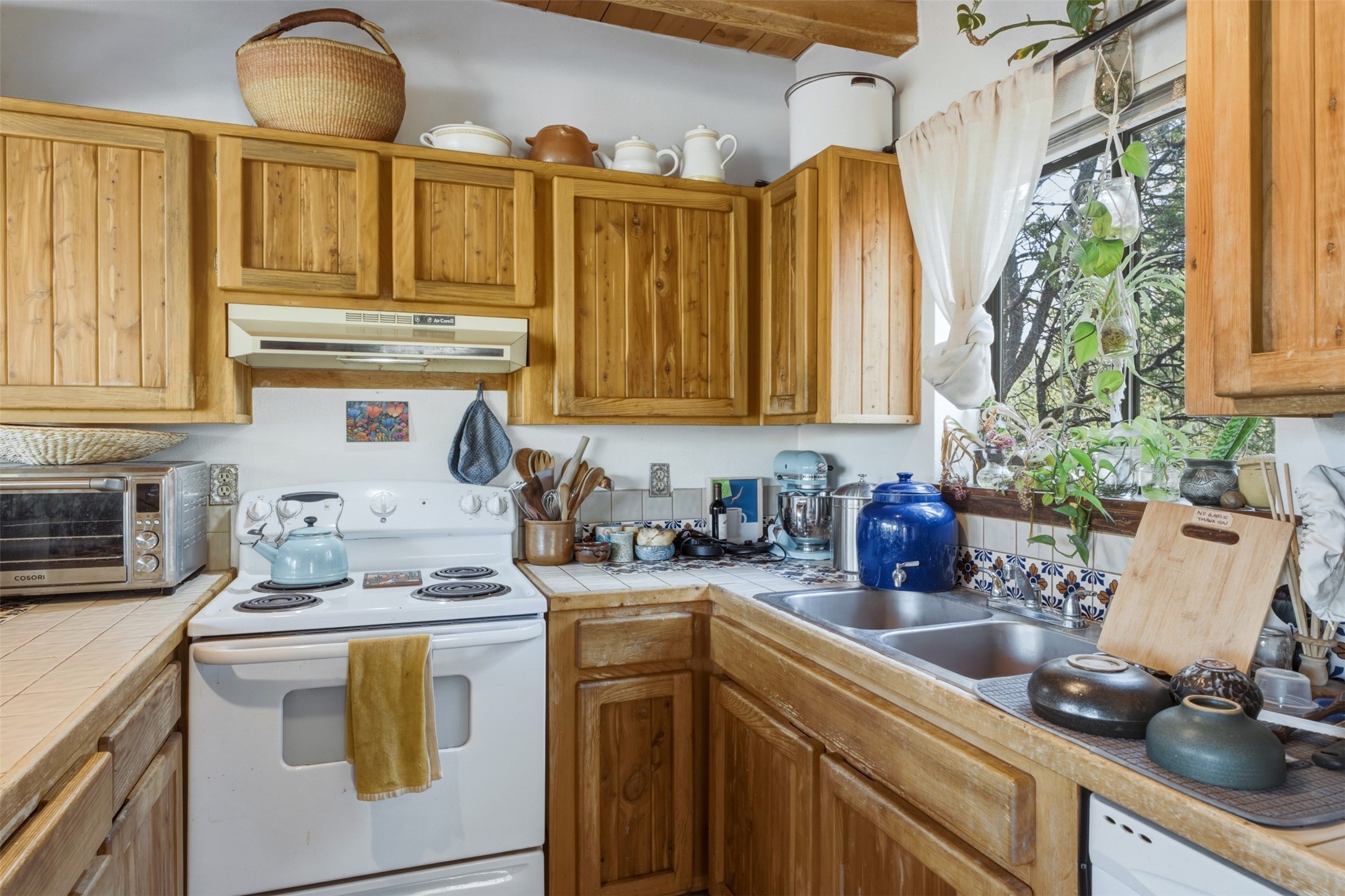 32 Overlook Road Santa Fe, NM 87505 - Photo 74 of 89 Guest House Kitchen
