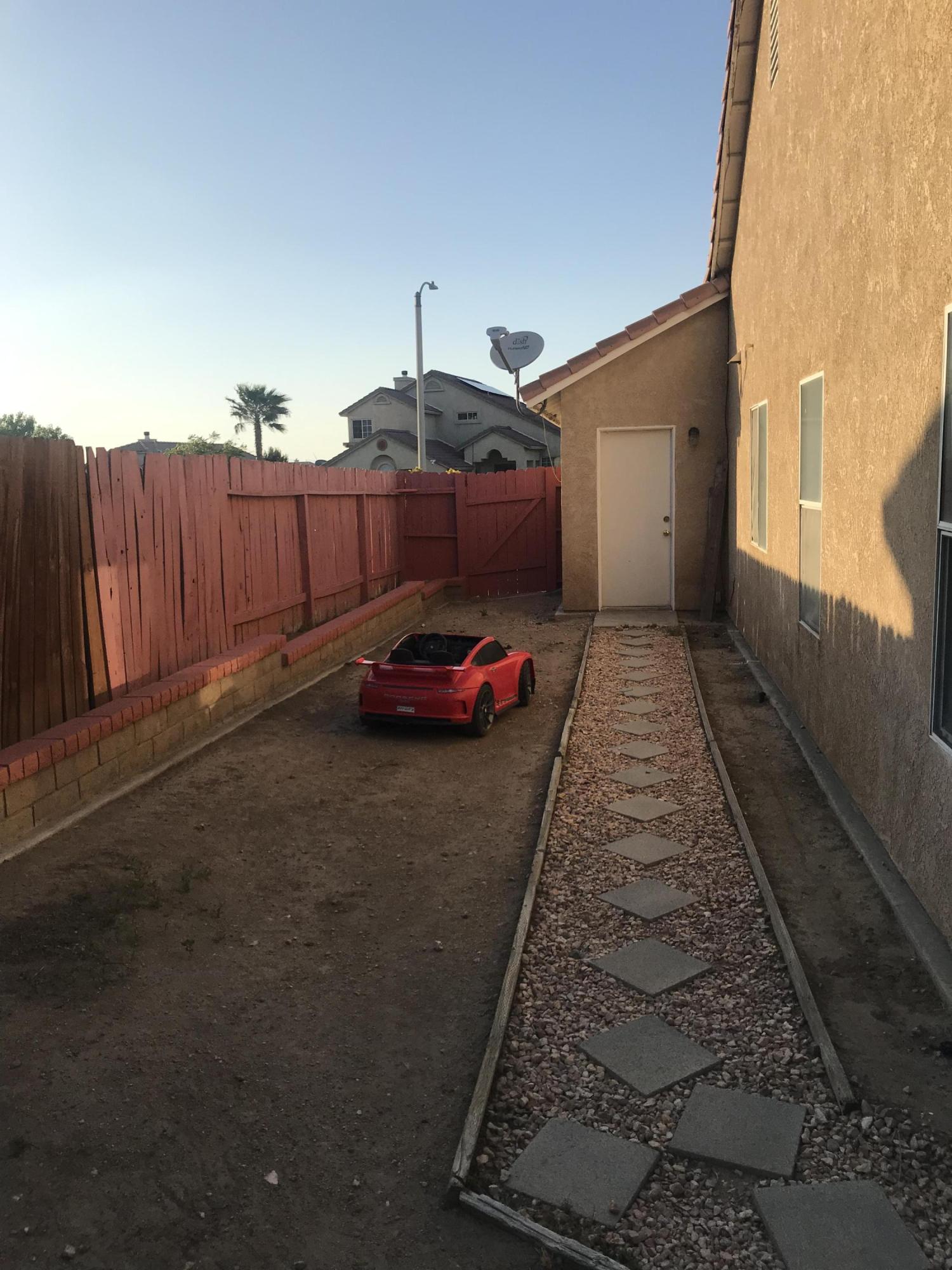 2824 Chuckwagon Road Palmdale, CA 93550 - Photo 6 of 28 08B19691-3FA9-46F5-88B7-96E4F34C78B3