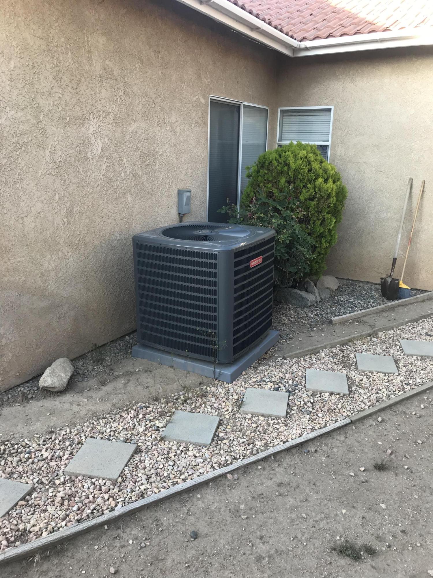 2824 Chuckwagon Road Palmdale, CA 93550 - Photo 8 of 28 DBD49B1A-23EB-4E9E-8742-2DB56991EF5A