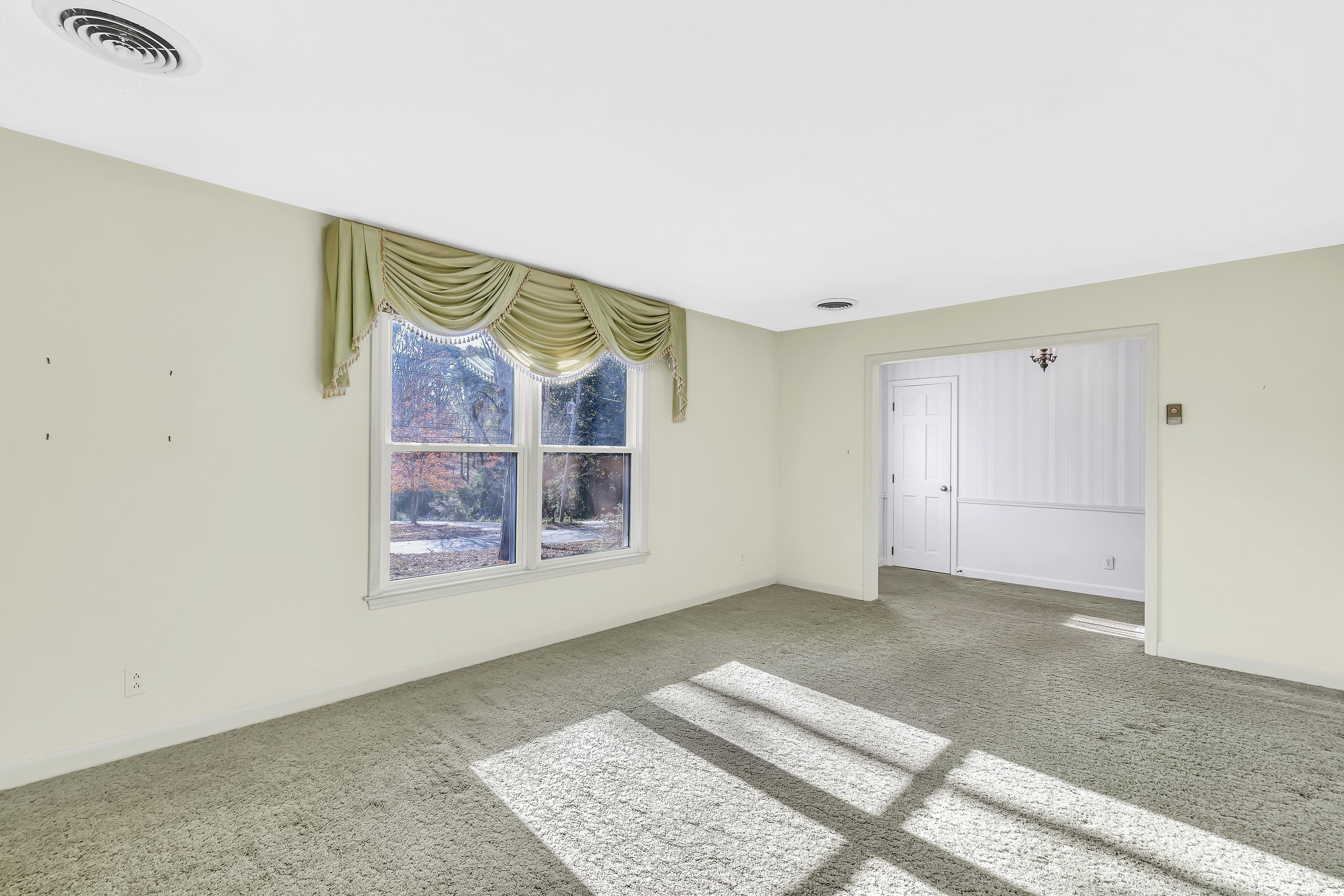 447 Ransdell Drive Spartanburg, SC 29307 - Photo 2 of 28 Gallery Image 2