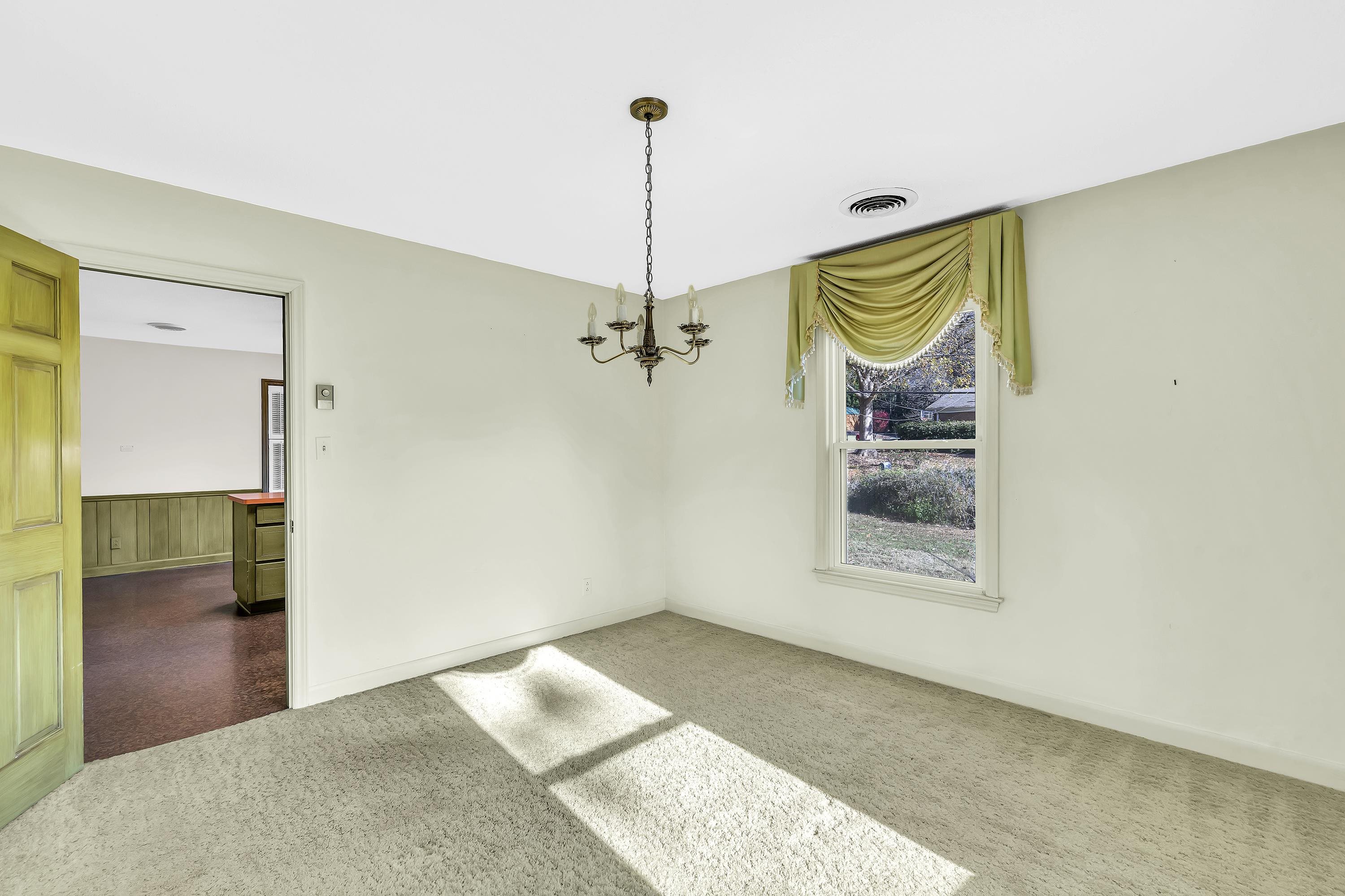 447 Ransdell Drive Spartanburg, SC 29307 - Photo 4 of 28 Gallery Image 4