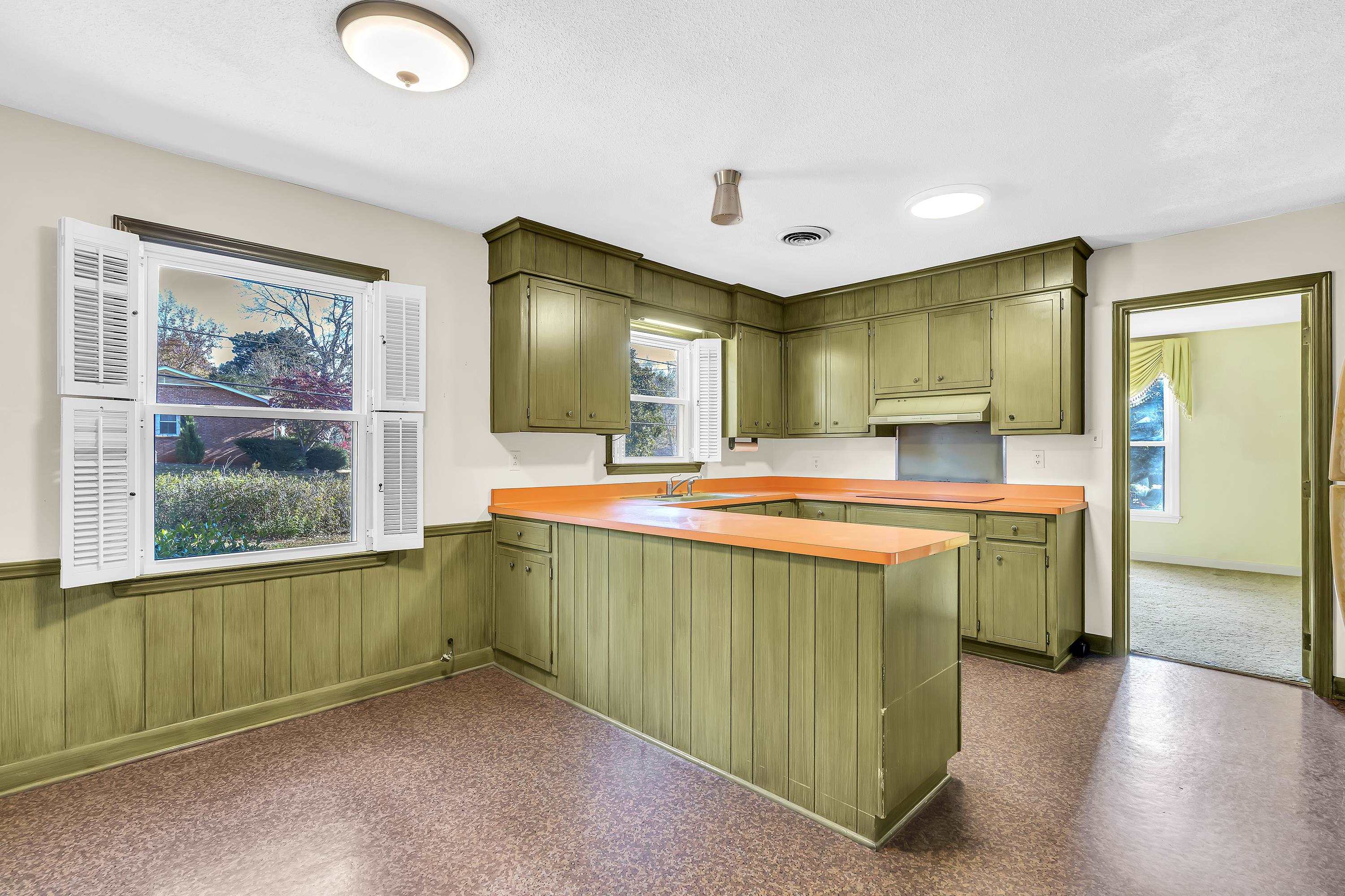 447 Ransdell Drive Spartanburg, SC 29307 - Photo 6 of 28 Gallery Image 6