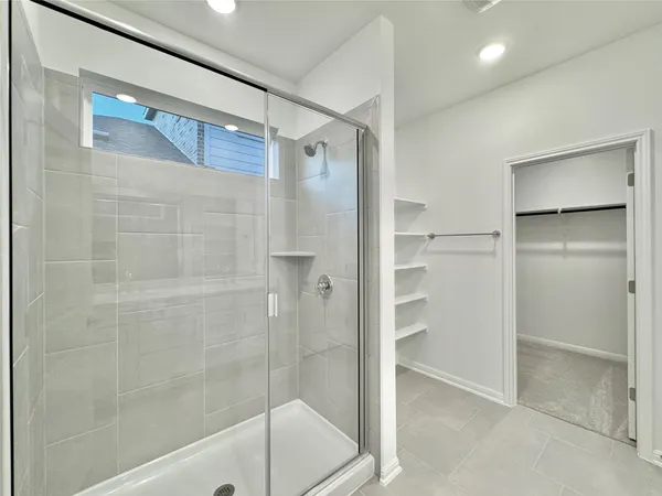 $2,050 | 611 Emory Xing Boulevard, Hutto, TX 78634