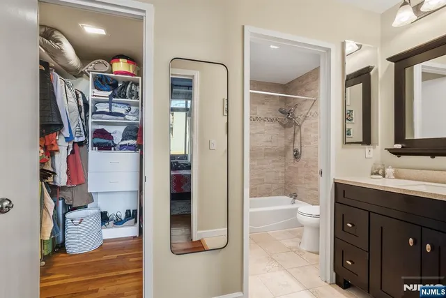 $699,000 | 518-536 Gregory Avenue, Unit C301, Weehawken, NJ 07086