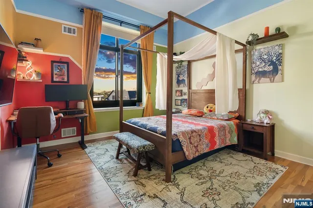 $699,000 | 518-536 Gregory Avenue, Unit C301, Weehawken, NJ 07086