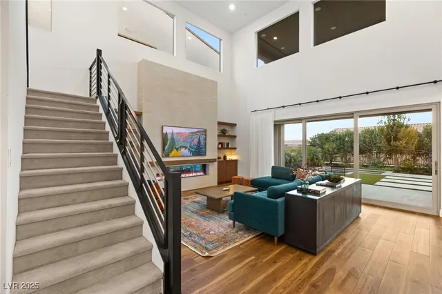 $1,795,000 | 182 Carmel Sky Street, Las Vegas, NV 89138