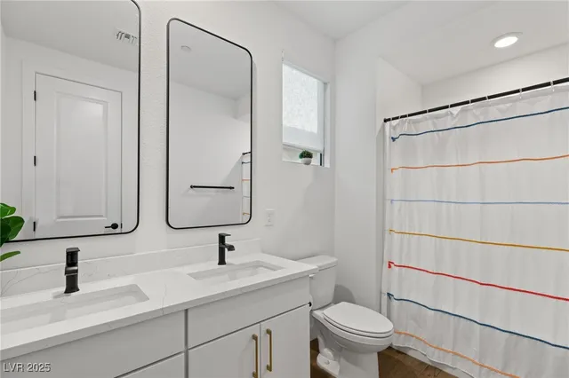 $1,795,000 | 182 Carmel Sky Street, Las Vegas, NV 89138