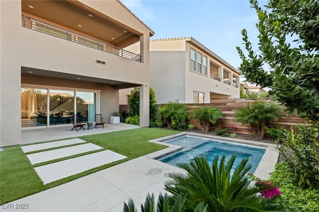 $1,795,000 | 182 Carmel Sky Street, Las Vegas, NV 89138