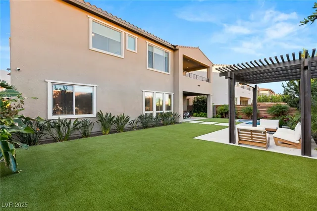 $1,795,000 | 182 Carmel Sky Street, Las Vegas, NV 89138