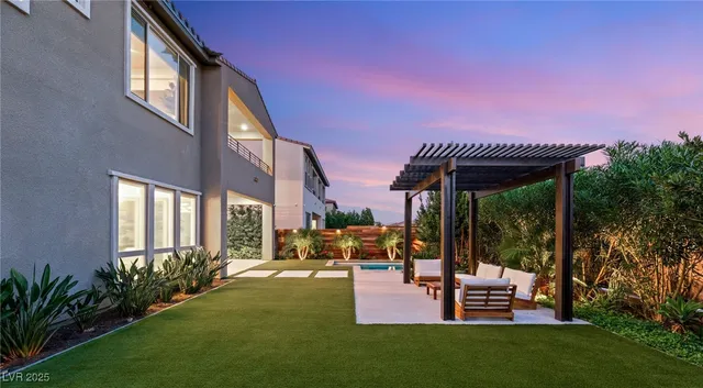 $1,795,000 | 182 Carmel Sky Street, Las Vegas, NV 89138