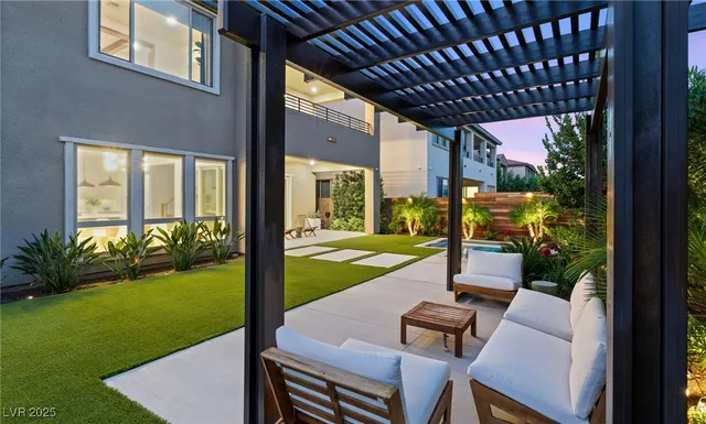 $1,795,000 | 182 Carmel Sky Street, Las Vegas, NV 89138