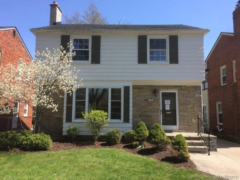482 Fisher Road Grosse Pointe Farms, MI 48230 - Photo 1 of 15