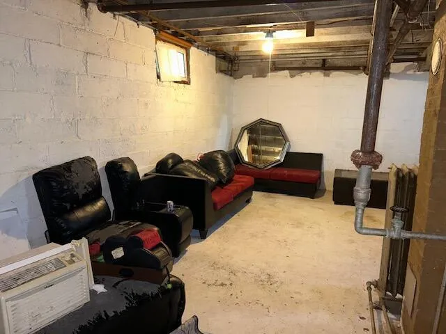 $275,900 | 1104 Pleasant Street, Lake Geneva, WI 53147