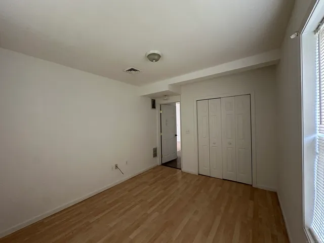 $1,800 | 232 Glen Street, New Britain, CT 06051