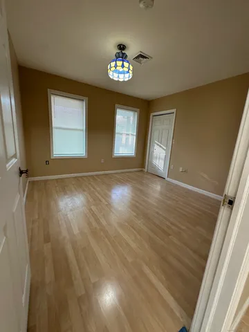 $1,800 | 232 Glen Street, New Britain, CT 06051