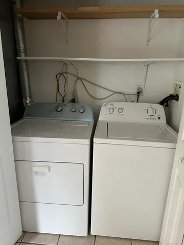 $1,800 | 232 Glen Street, New Britain, CT 06051