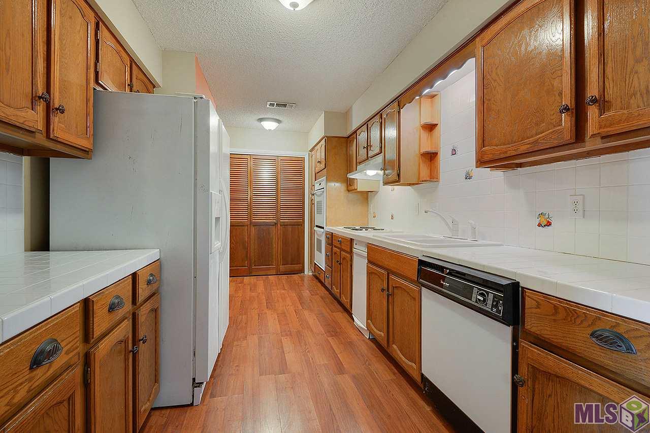2502 Shadowbrook Drive Baton Rouge, LA 70816 - Photo 3 of 10 Gallery Image 3