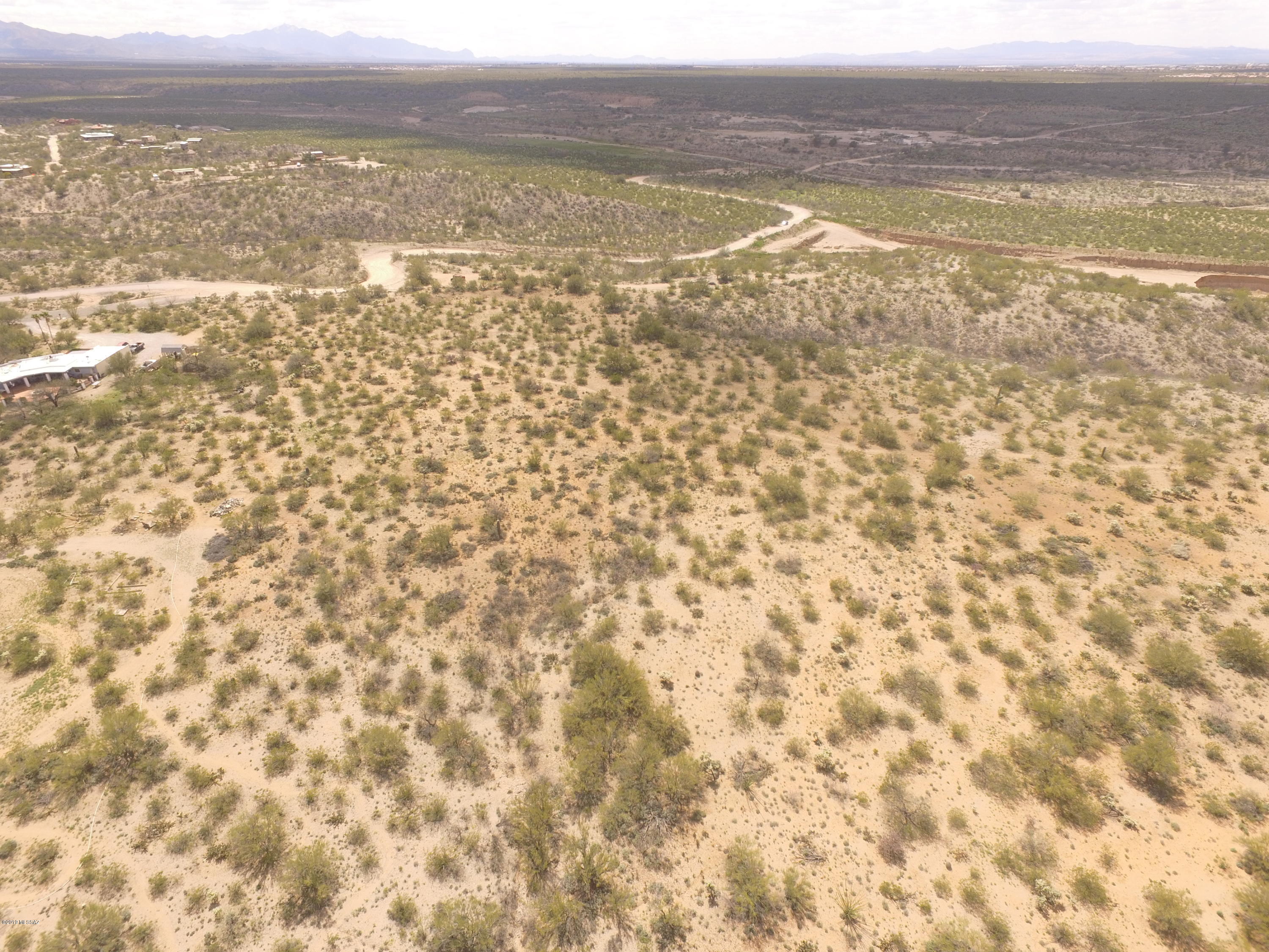 East Los Reales Road, Unit 82 Tucson, AZ 85747 - Photo 6 of 36
