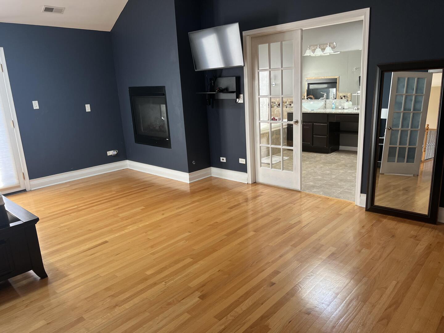 4429 203rd Street Matteson, IL 60443 - Photo 15 of 29 a view of an empty room with kitchen and a window