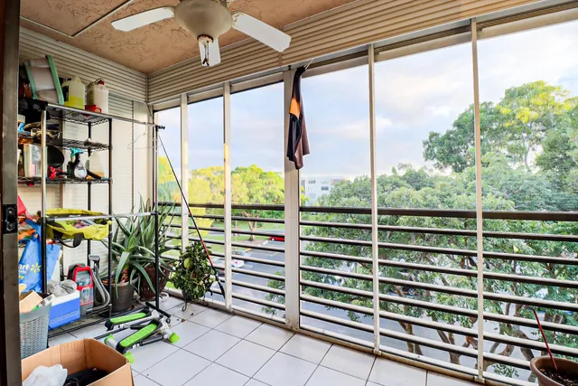 $200,000 | 1100 Colony Point Circle, Unit 415, Pembroke Pines, FL 33026