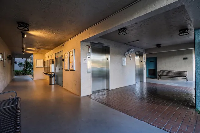 $200,000 | 1100 Colony Point Circle, Unit 415, Pembroke Pines, FL 33026