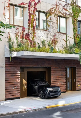 $5,250,000 | 532 West 20th Street, Unit 7 | Chelsea