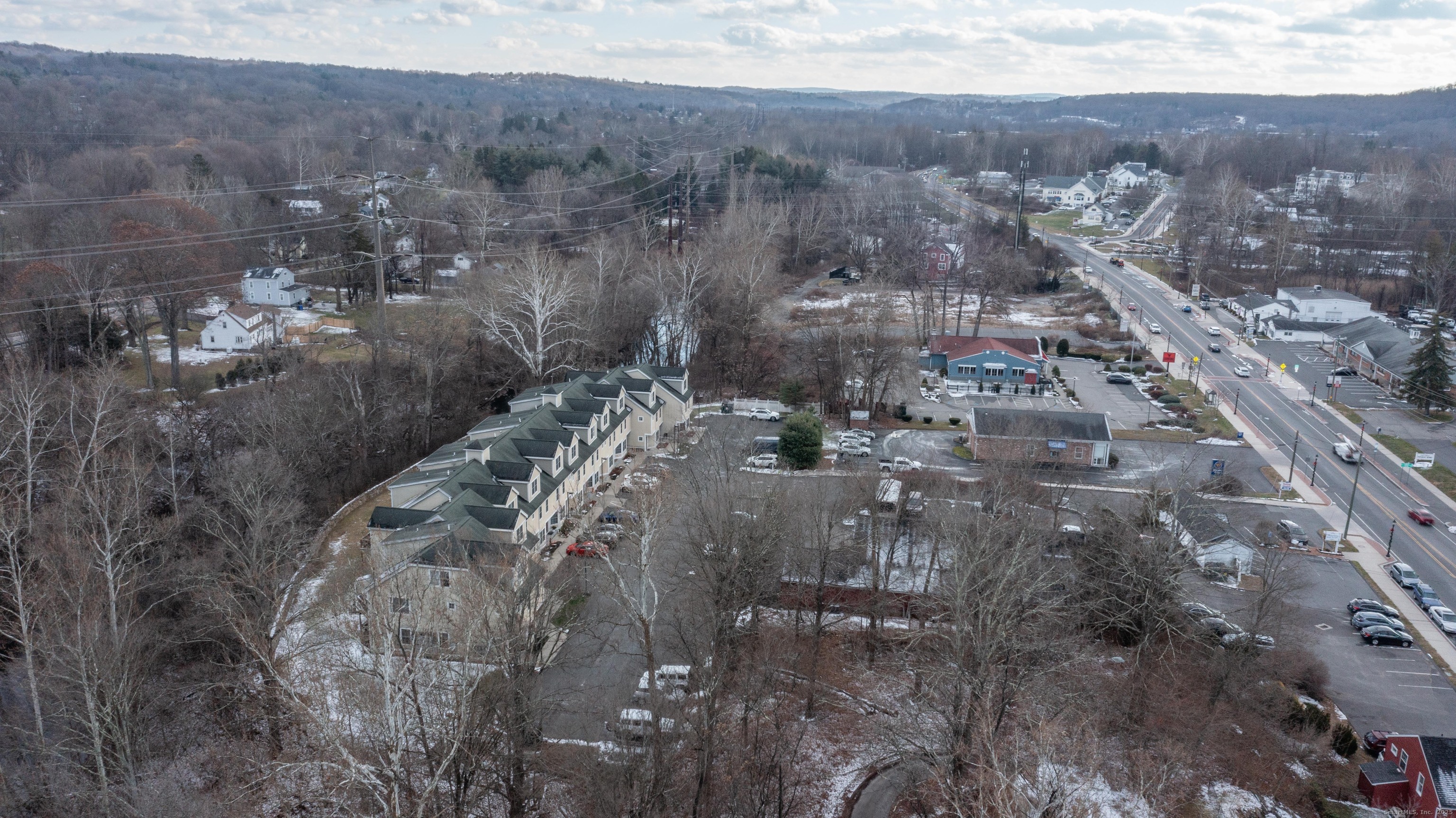 793 Federal Road, Unit 3 Brookfield, CT 06804 - Photo 28 of 30 a view of a city