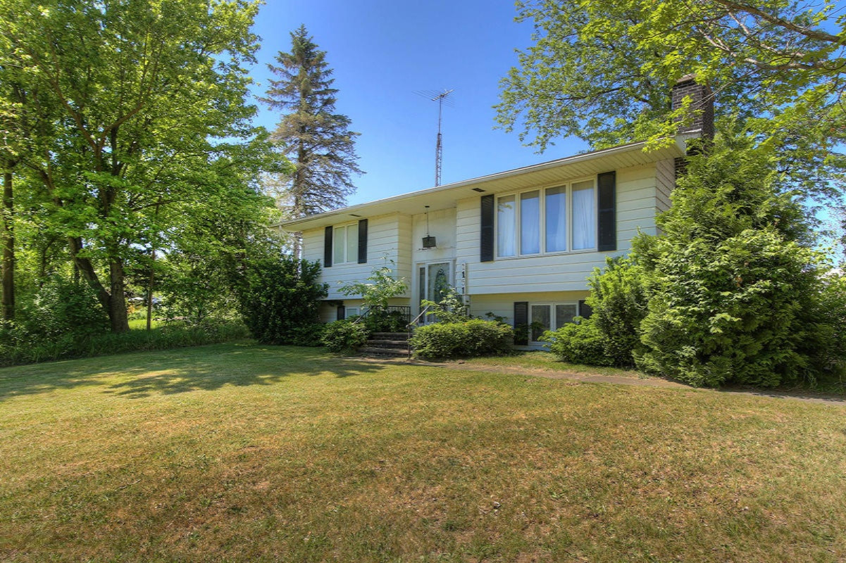 1151 Kohler Road Trufant, MI 49347 - Photo 2 of 26 IMG_2734