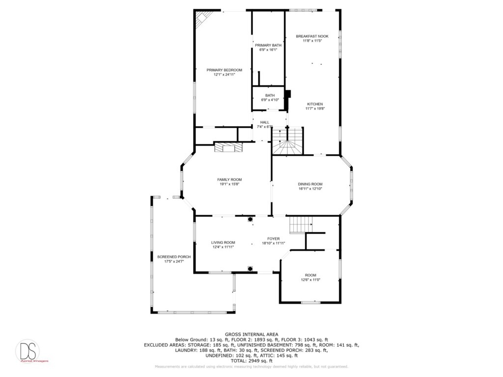 809 Ottawa Avenue Ottawa, IL 61350 - Photo 27 of 39 a black and white photo of a painting