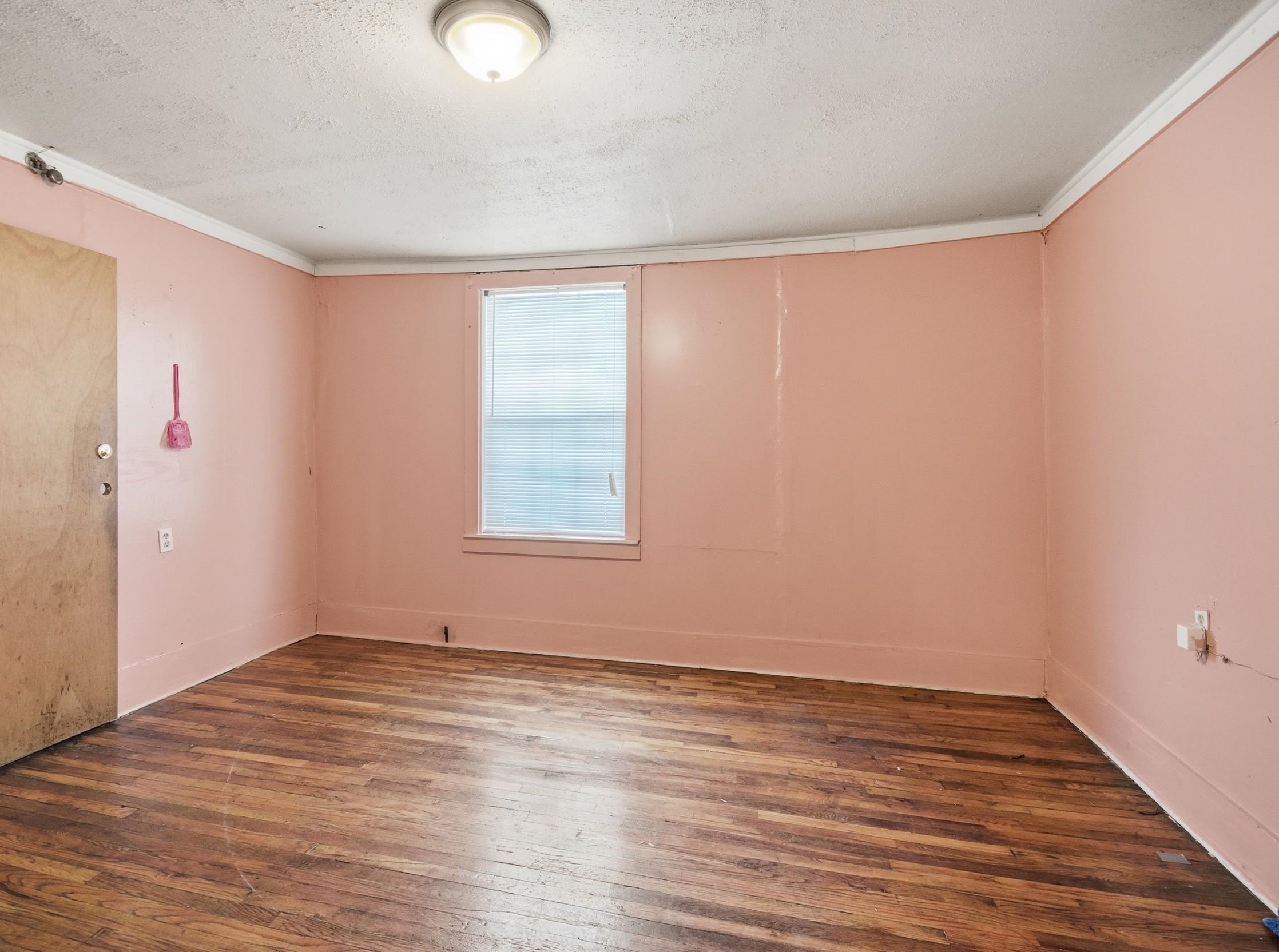 12 East Peebles Road Memphis, TN 38109 - Photo 14 of 33