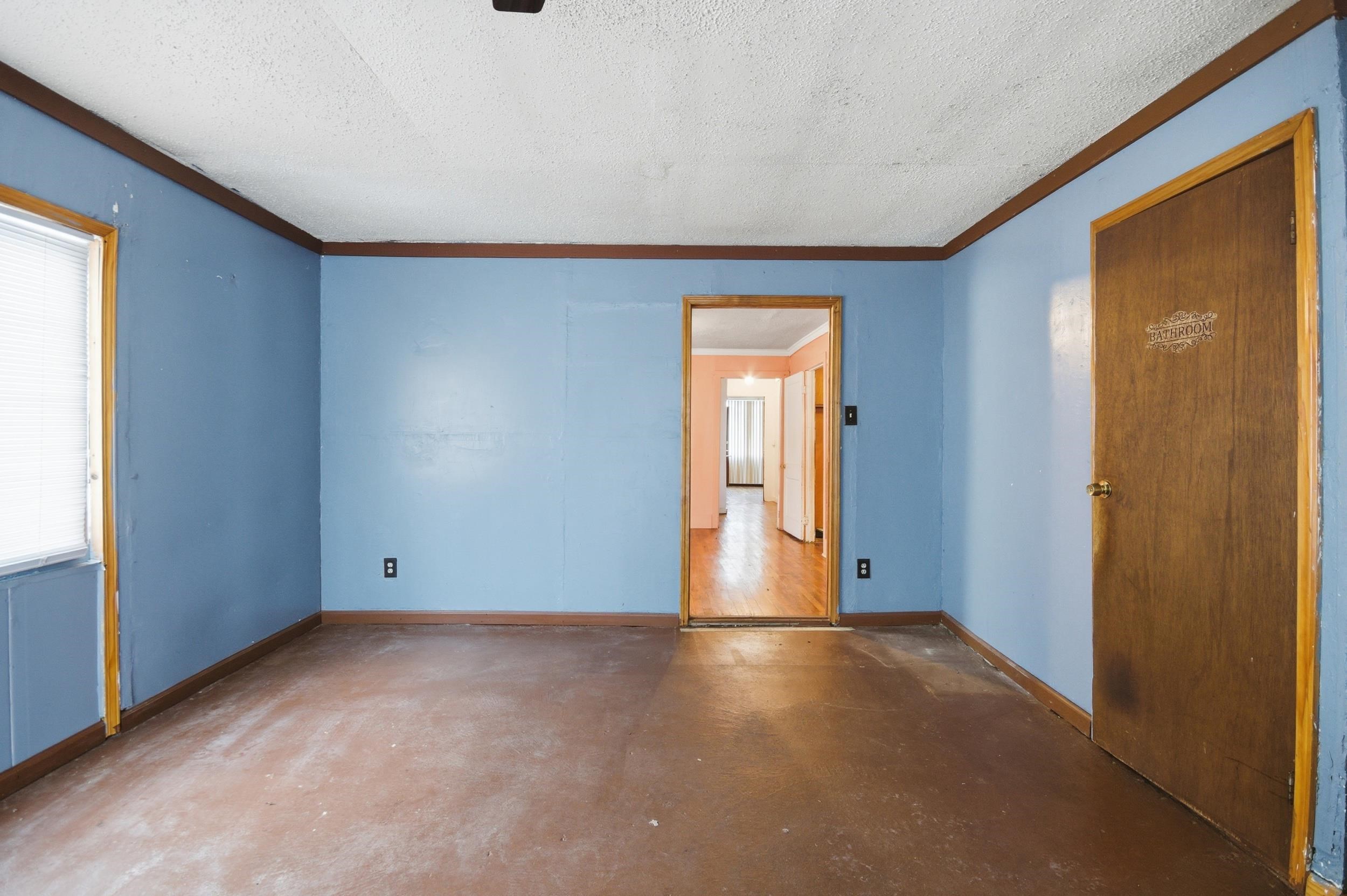 12 East Peebles Road Memphis, TN 38109 - Photo 24 of 33