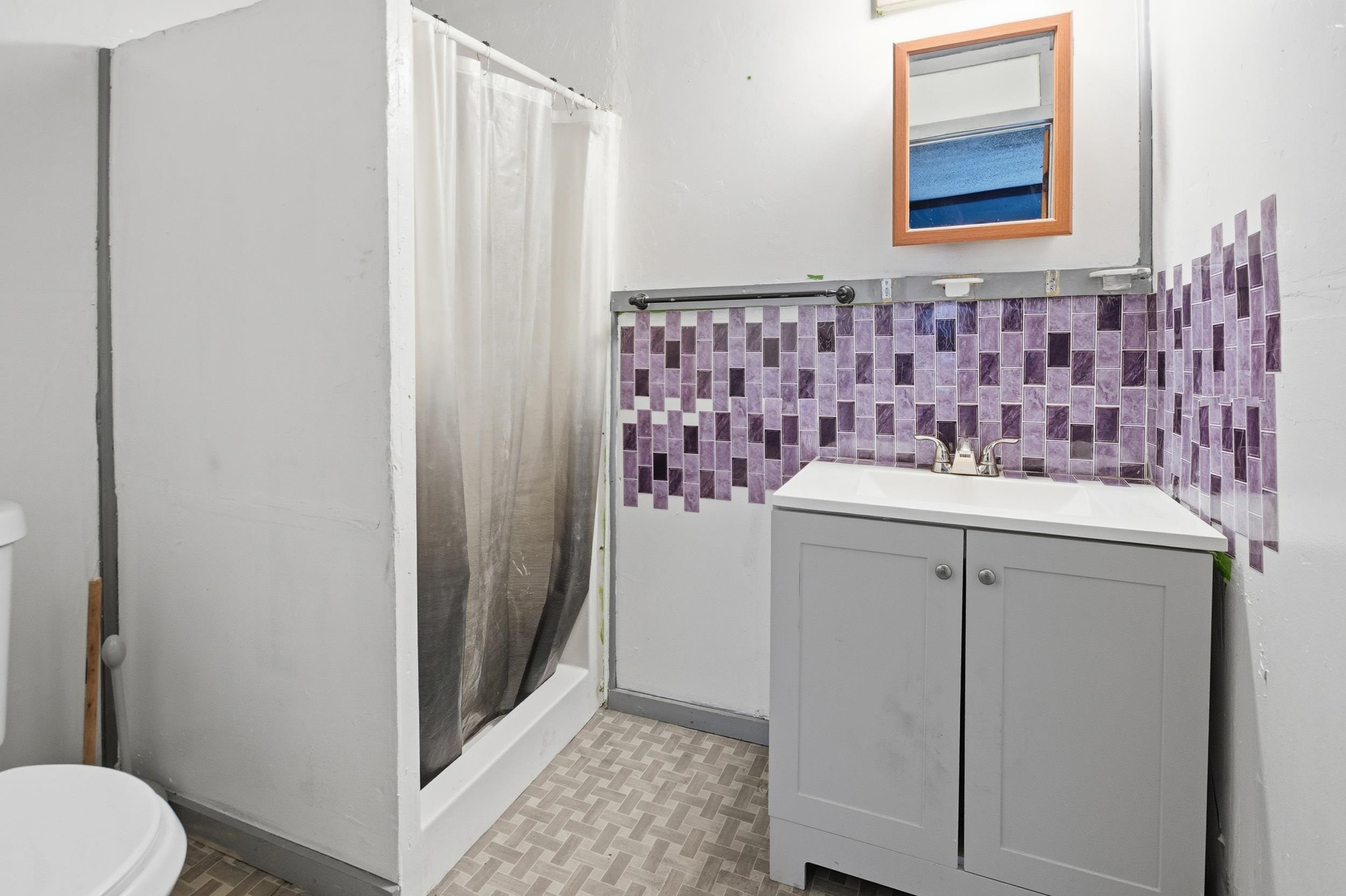 12 East Peebles Road Memphis, TN 38109 - Photo 27 of 33