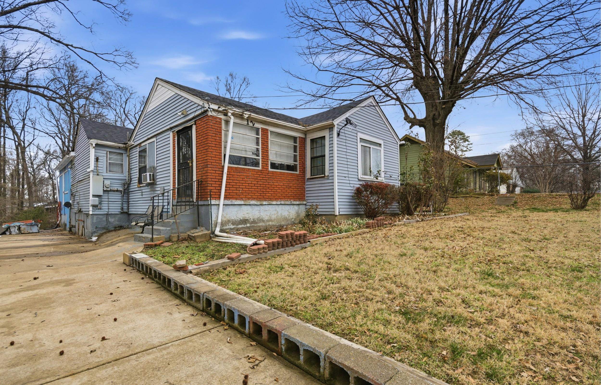 12 East Peebles Road Memphis, TN 38109 - Photo 31 of 33