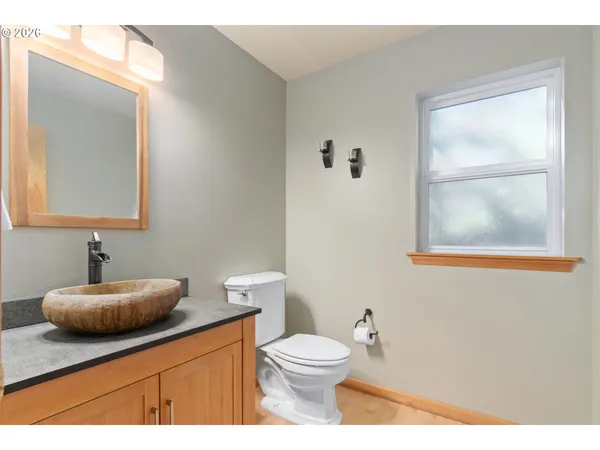 $850,000 | Monroe, Eugene, OR 97405