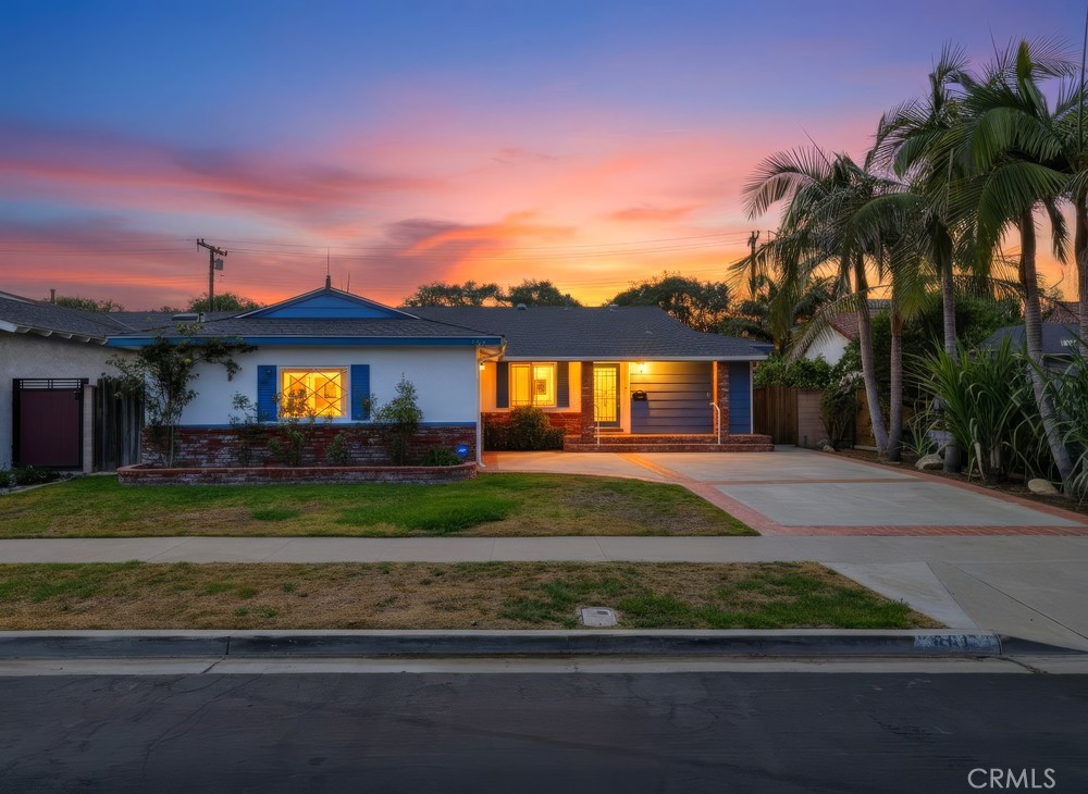 861 East Roxanne Way Long Beach, CA 90815 - Photo 43 of 44 Gallery Image 43