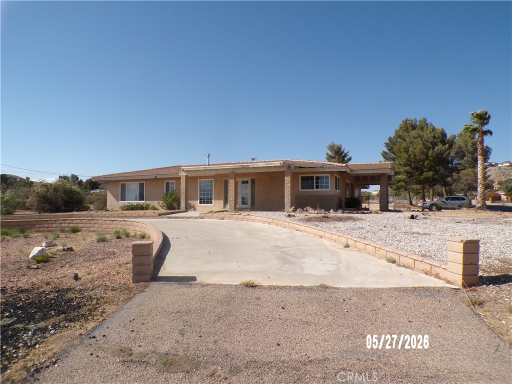 16420 Malahat Road Apple Valley, CA 92307 - Photo 2 of 8