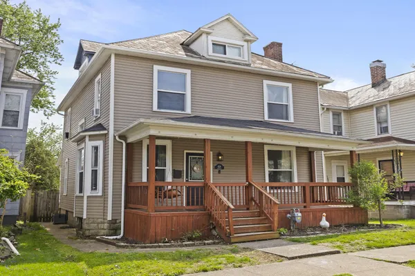 $220,000 | 628 East Chestnut Street, Lancaster, OH 43130