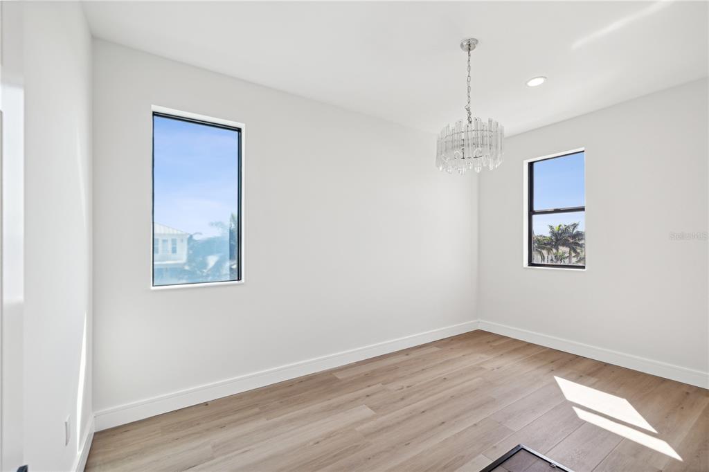 116 Wimbledon Court Redington Shores, FL 33708 - Photo 19 of 40