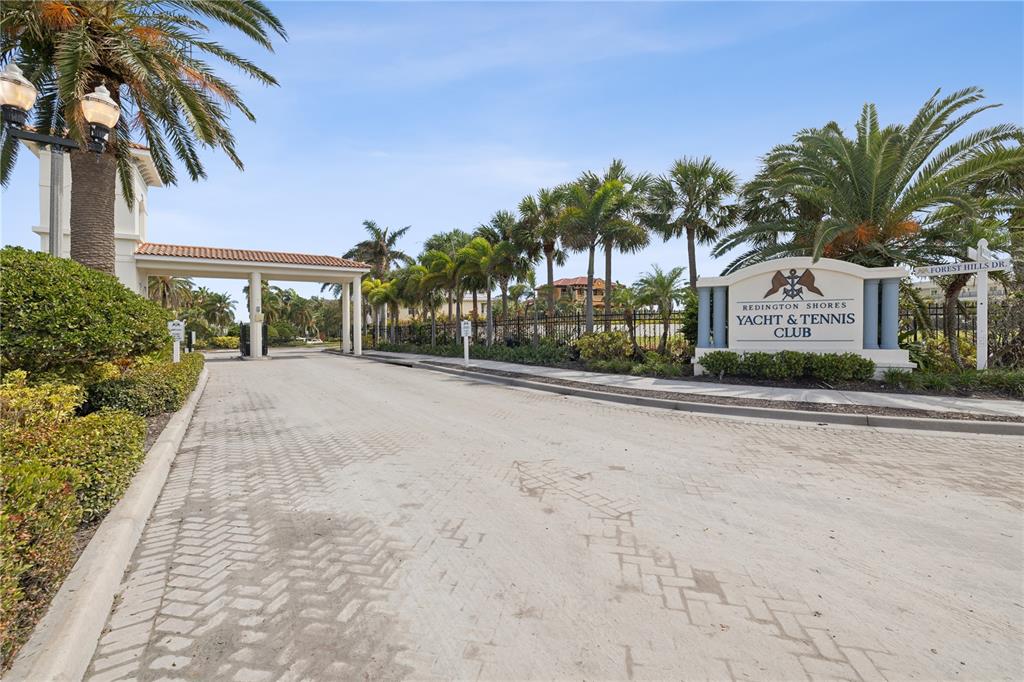 116 Wimbledon Court Redington Shores, FL 33708 - Photo 31 of 40