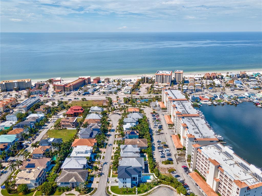 116 Wimbledon Court Redington Shores, FL 33708 - Photo 39 of 40