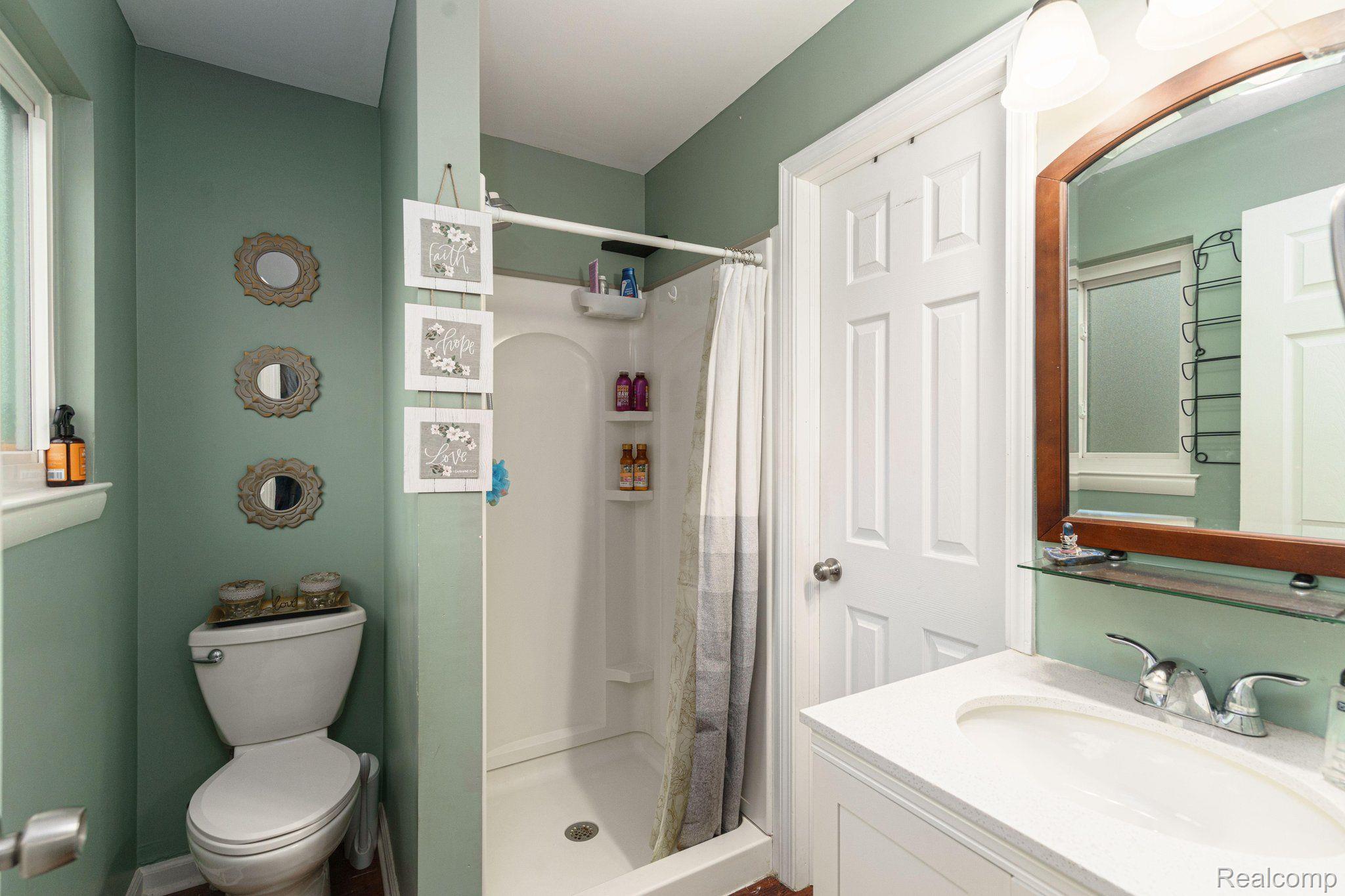 4885 Ormond Road White Lake, MI 48383 - Photo 12 of 30 Gallery Image 12